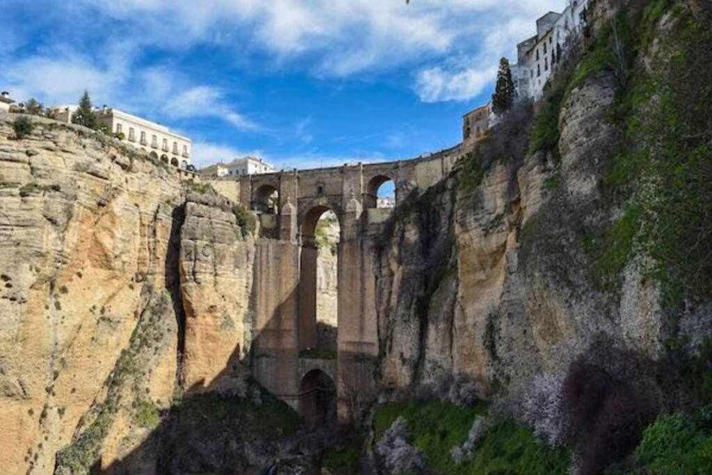 III Apartamentos Morales & Arnal Acogedor Y A 450M Ронда Екстер'єр фото